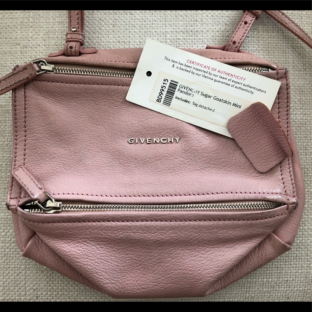 SOLDDDDD. Authentic Givenchy Pandora mini - Picture 1 of 8